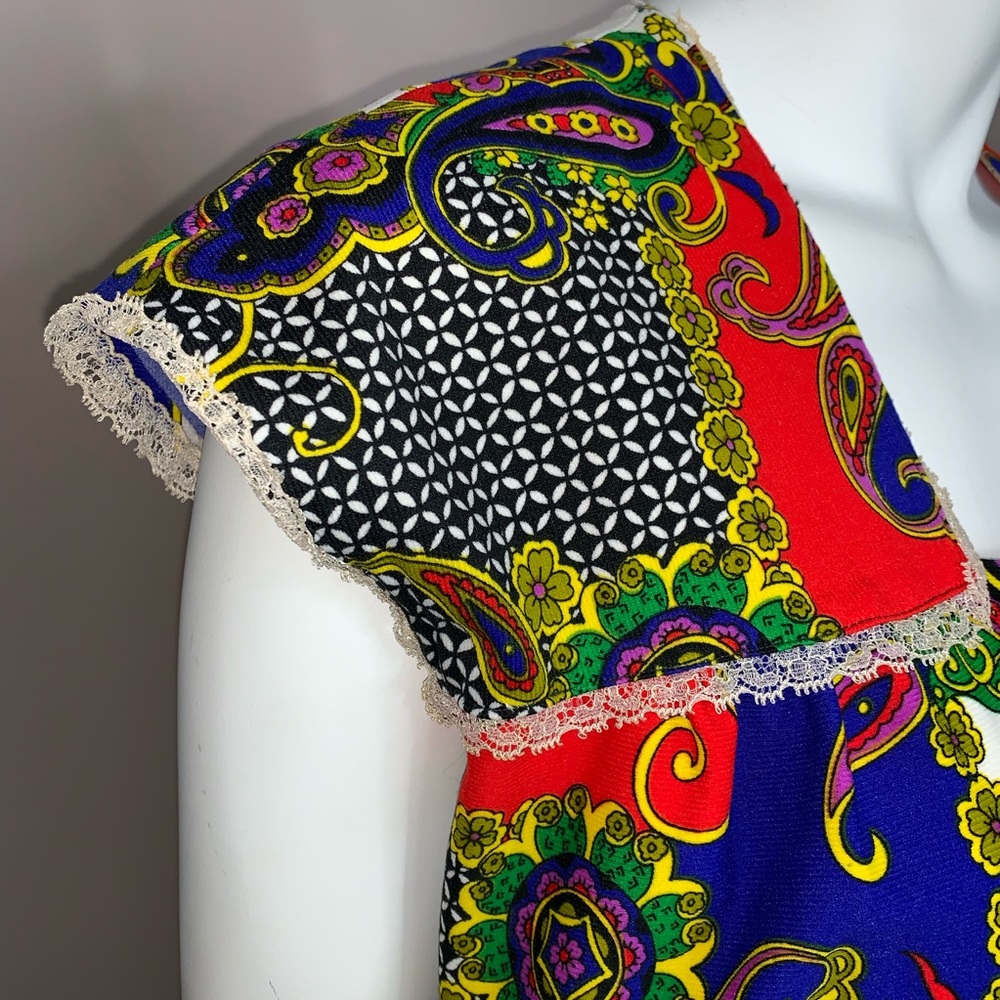Beatiful Kimono Inspired Robe - Picture 3 of 8